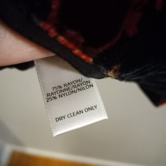 NWT Loft Off the Shoulder floral print Top Size XS - Picture 11 of 11